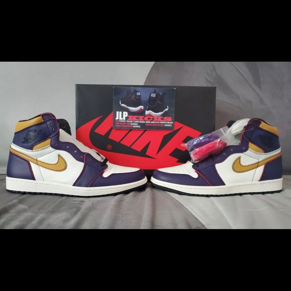 Jordan 1 La to Chicago - Picture 2 of 5